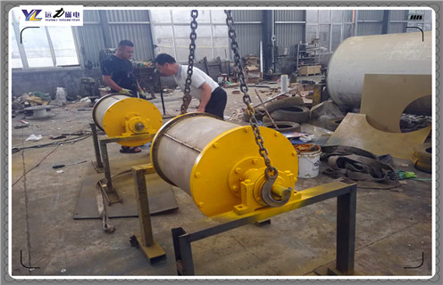 永磁滾筒,湖北永磁滾筒結(jié)構(gòu)圖_滾筒磁選機(jī)多少錢一臺(tái),湖北永磁滾筒結(jié)構(gòu)圖工作原理 永磁滾筒,湖北永磁滾筒結(jié)構(gòu)圖_滾筒磁選機(jī)多少錢一臺(tái),湖北永磁滾筒結(jié)構(gòu)圖工作原理